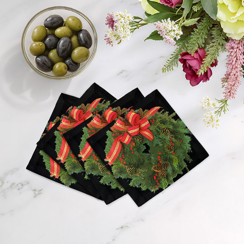 Christmas Wreath Cotton Sateen Cocktail Napkins, Black