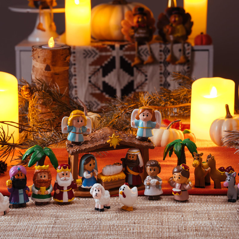 Figurine 23 pièces de Noël