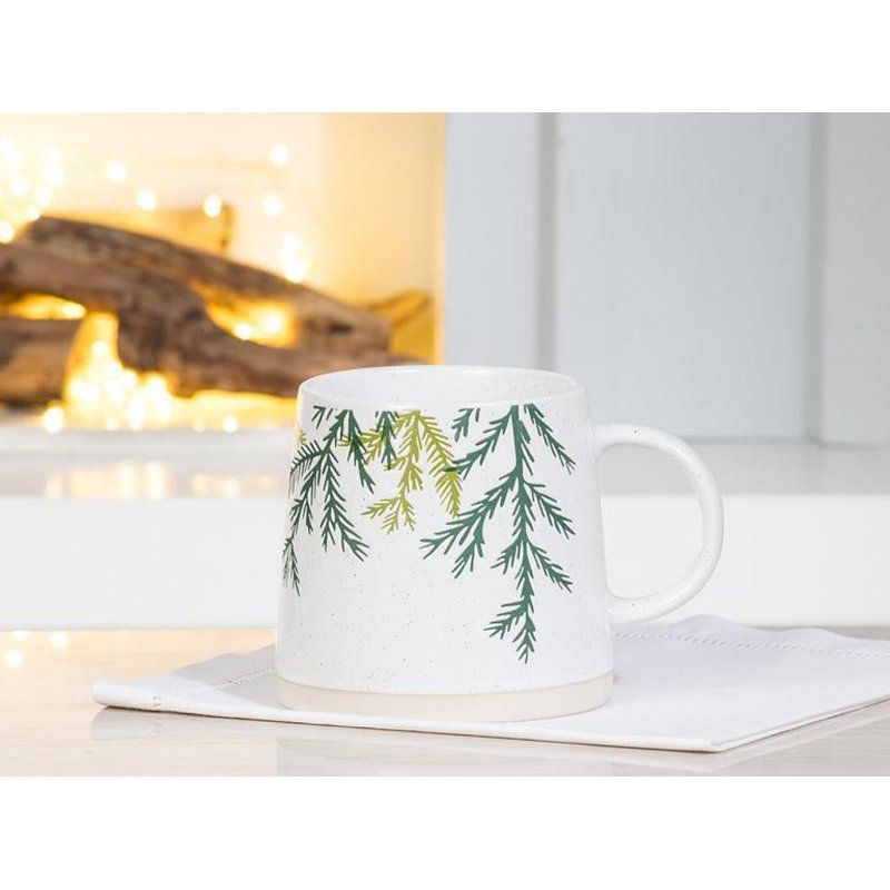 Grande tasse avec branches en cèdre