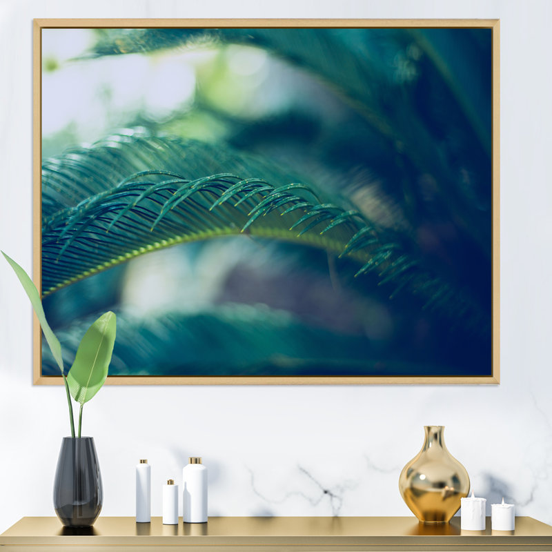 Feuilles de palmier tropicales, vert naturel - Peinture sur toile, H 30 po x l 40 po, Toile avec cadre en érable