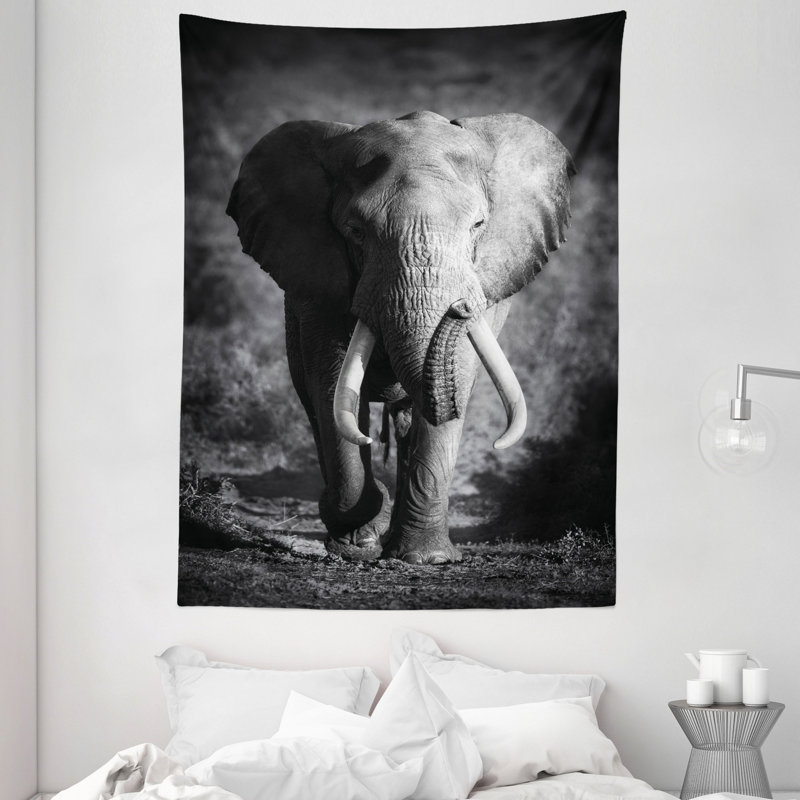Tapisserie en polyester majestueux, H 80 po x l 60 po
