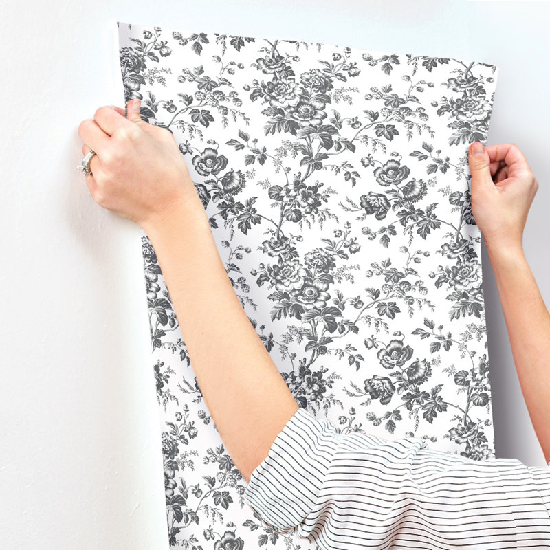 Anemone Toile Wallpaper Roll, Black