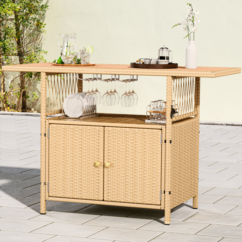Anabiya Bar Counter