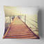 Boardwalk en bois bridge vers le coussin de mer-29339305-29341035