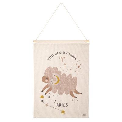 MUR PENDANT LES PETITS ARIES