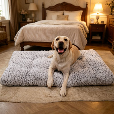 Lit double pour chien en peluche de luxe pleine grandeur de conception universelle 35 po x 23 po lavable et antidérapant.