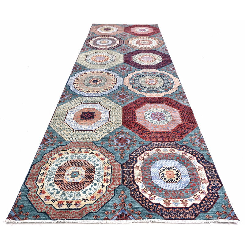 Hand Knotted Wool Area Rug in Green