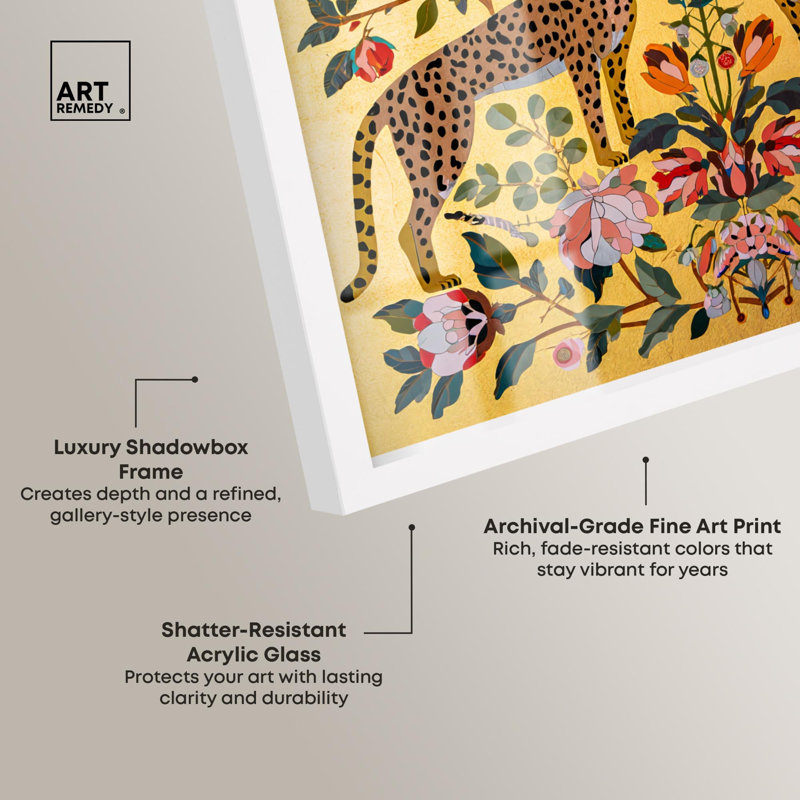 «Golden Cheetahs Living Room Art Shadowbox» par Art Remedy, H 31 po x l 31 po, Blanc