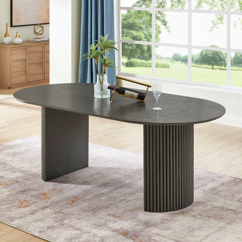 Ensemble de salle à manger 5 pièces 80 po avec finition en chêne gris, Ensemble de cinq pièces : table, quatre chaises
