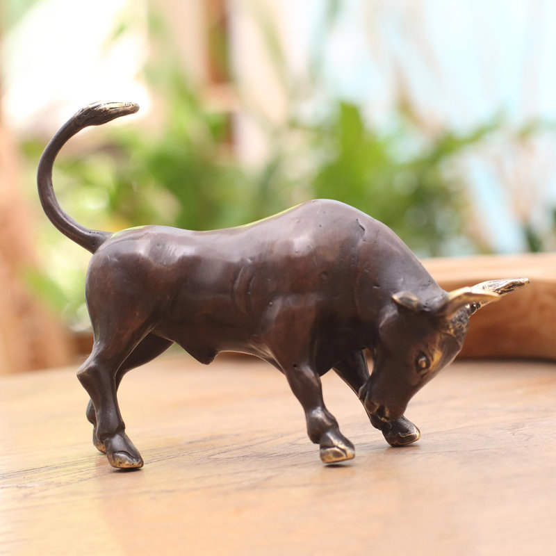 Jaidyn Animals Figurines & Sculptures