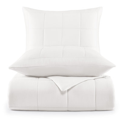 Wonderful Cooling 3-Piece Jersey Quilt Set