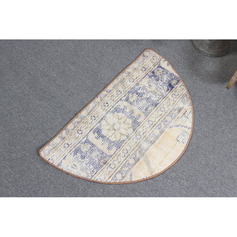 Vintage Beige Round Turkish Rug Ideal For Kitchen or Small Spaces From The Anatolian Region