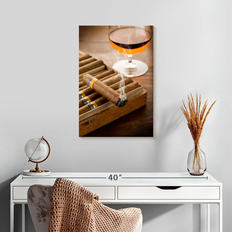 Senne cigare et whisky, H 24 po x l 16 po