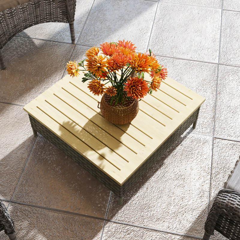 Table d'appoint d'extérieur avec rotin en PE, table de bout de patio avec plateau en bois de sapin naturel, table d'appoint résistante aux intempéries pour porche de piscine de patio, gris