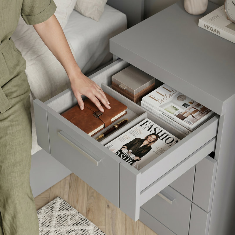 KIMBERLEY Piece Bedroom Set, Gray