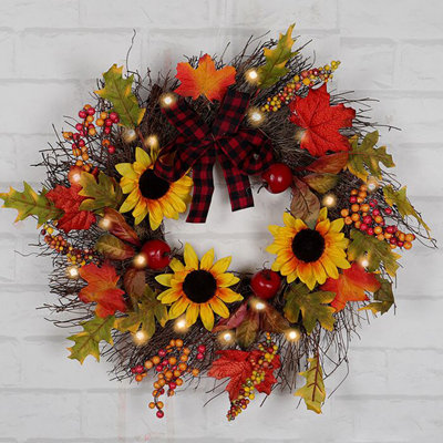 Baillons 45 cm Handcrafted Lighted Mixed Assortment Artificial Wreath