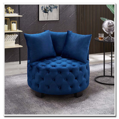 Chaise pivotante rembourrée et capitonnée