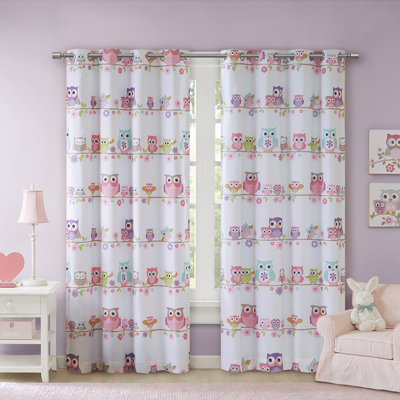 Panneau de rideau simple en polyester Shrader