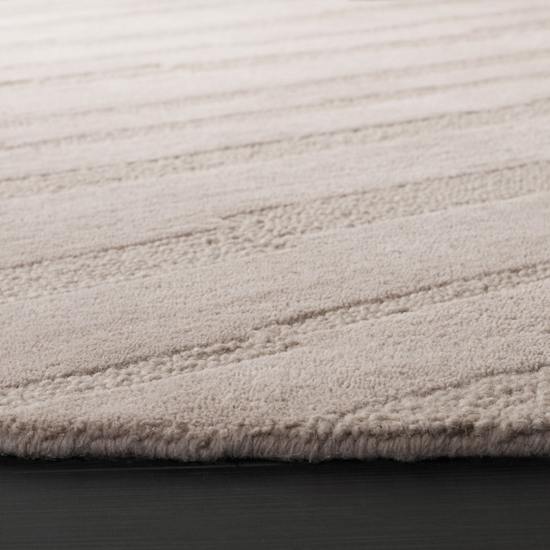 Elona Hand Tufted Wool/Cotton Area Rug in Beige, Round 6'