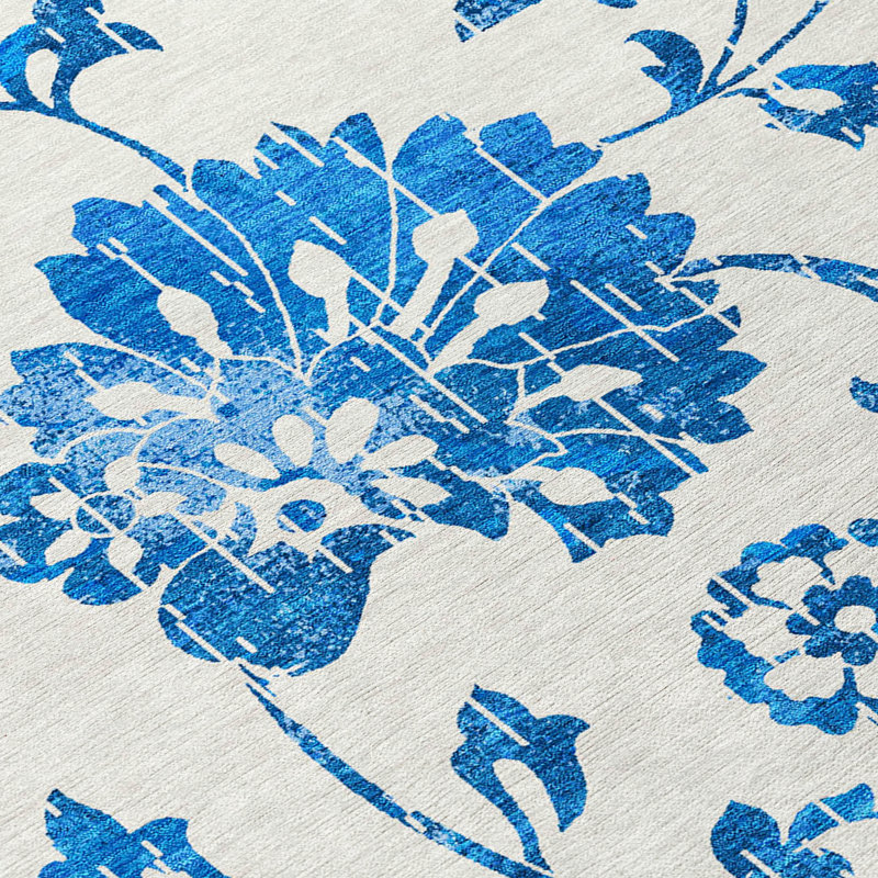 Malek Washable Floral Indoor / Outdoor Rug, Rectangle 8' x 10'