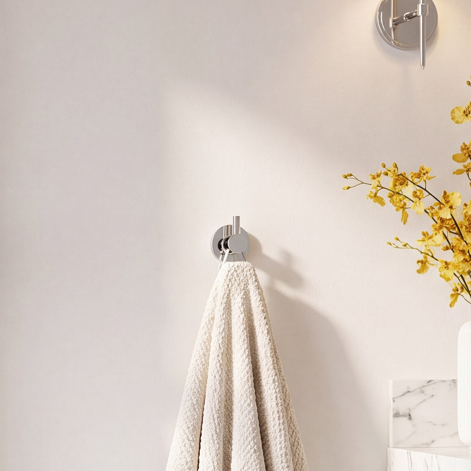TOTO® L Series Round Robe Hook