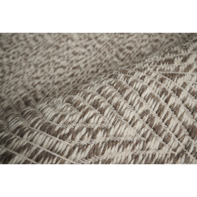 Woven Earth Hand Woven Wool Geometric Area Rug, Rectangle 6' x 9'