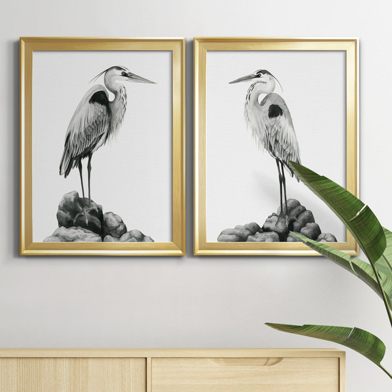 Shoreline Heron in B&W I, reproduction encadrée de qualité supérieure - prête à être accrochée, H 24,5 po x l 37 po x P 1 po