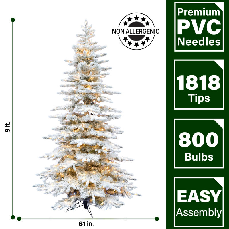 Arbre de Noël artificiel enneigé 9 pi avec lumières DEL blanc chaud Fraser Valley Farm, Poteau d'angle H 9 pi