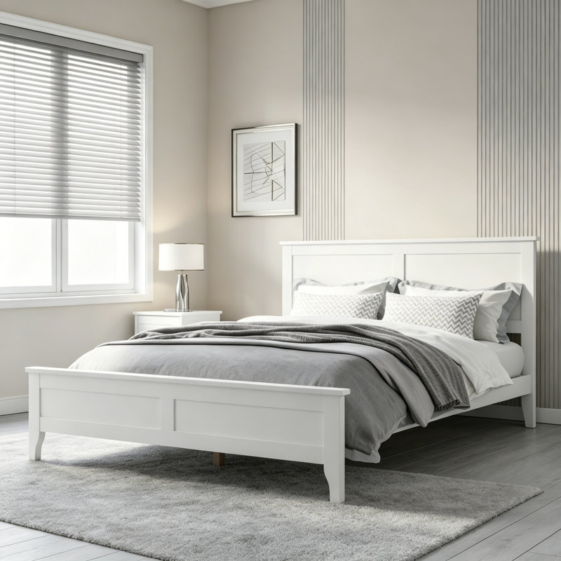 Grand lit plateforme moderne en bois massif avec lattes de bois robustes, sans sommier tapissier, finition blanche élégante