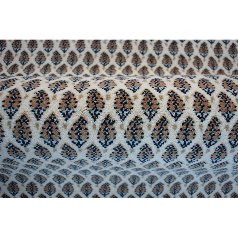 Indo Oriental Area Rug, Rectangle 3'11" x 5'11"