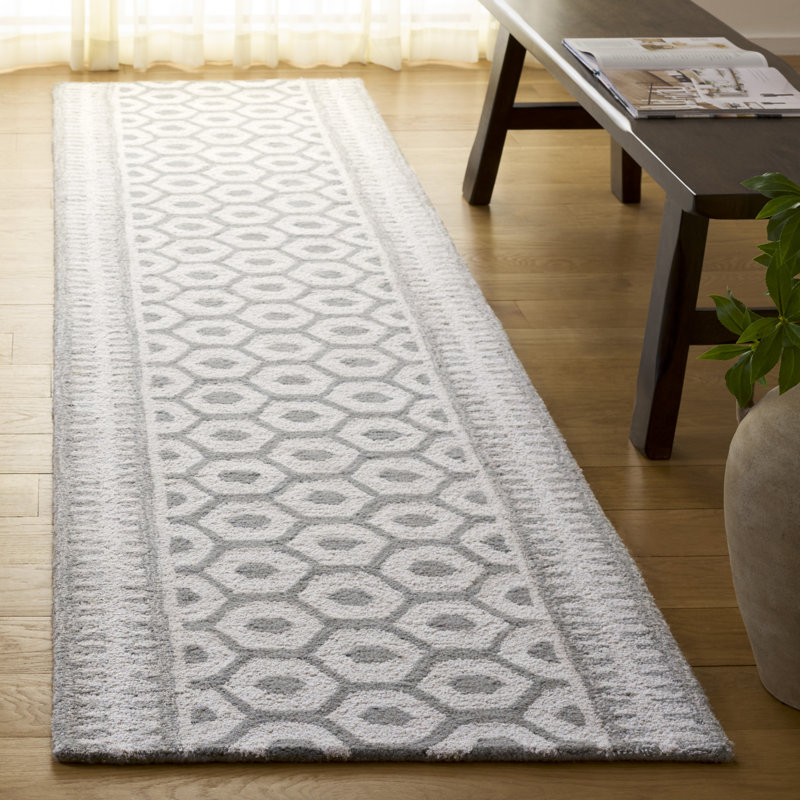 Helwart Hand Tufted Performance Rug, Runner 2'3" x 9'