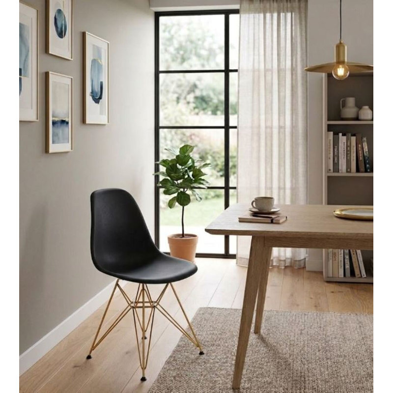 Chaise Krishauna Leffie avec pieds dorés, Noir