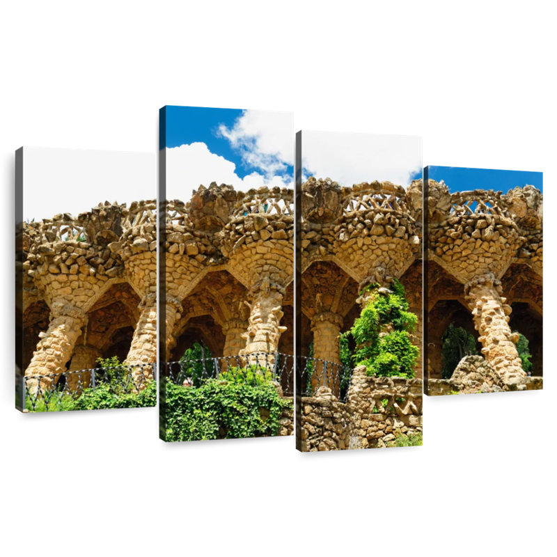 Nicci Park Guell Colonnade