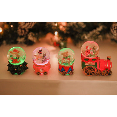 Christmas Snow Globe