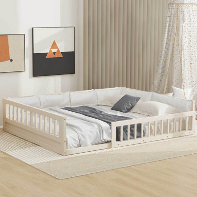 Lit plateforme tapissier en bois pleine grandeur avec garde-corps et coussin