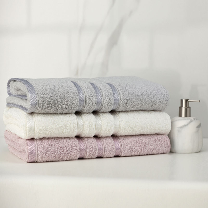 Hughbanks Midweight Jacquard Fingertip Towel, Cream