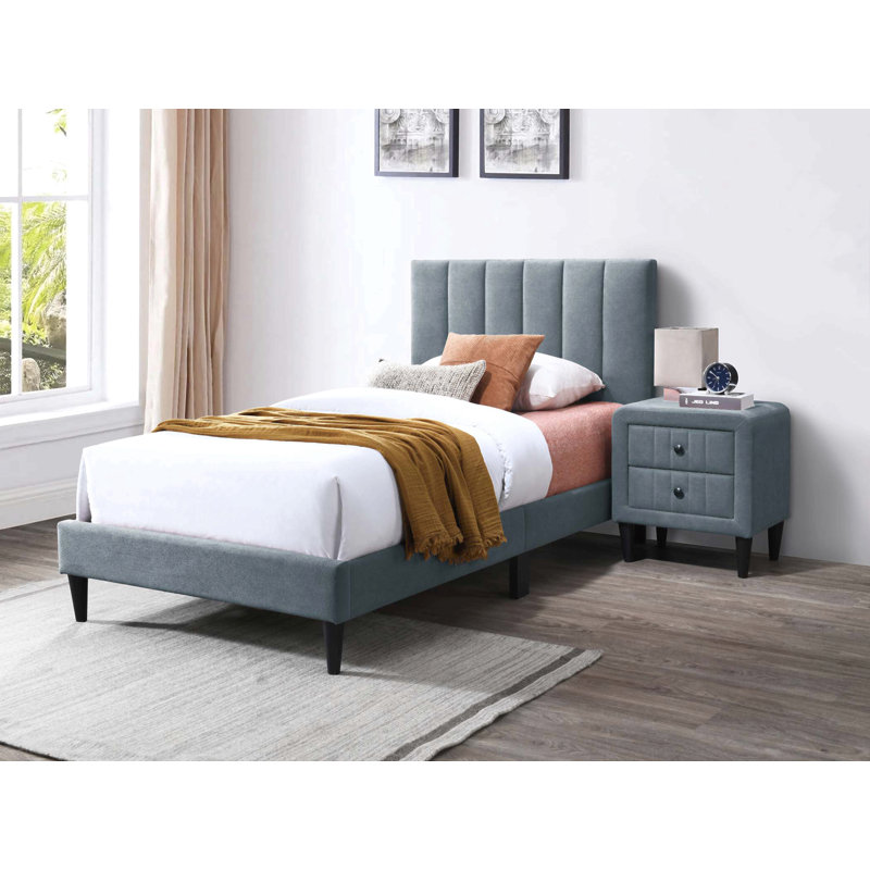 Lit simple en velours