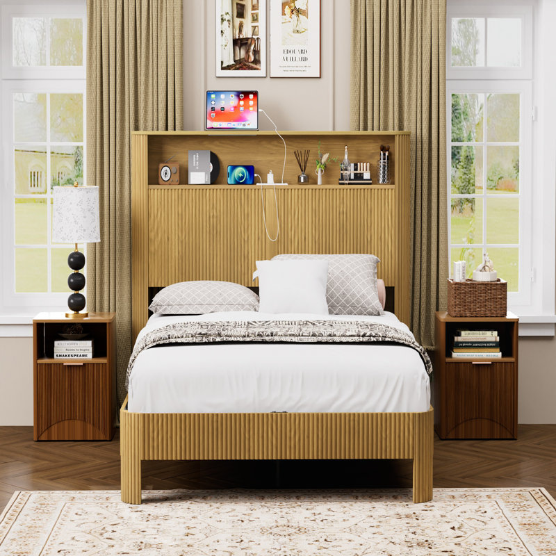 Structure de lit grand lit avec tête de lit, station de charge intégrée, conception à lignes ondulées ondulées, fonctionnement silencieux, support en métal