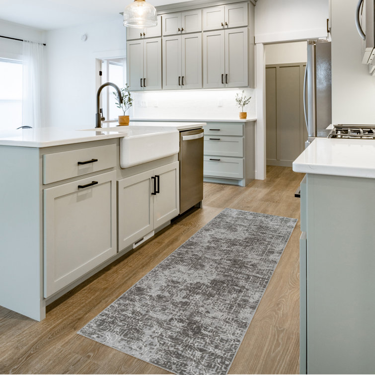 Aubepine Thandi Silver Gray Embossed Transitional Geometric Indoor Area Rug, Soft Polyester – Living Room & Bedroom