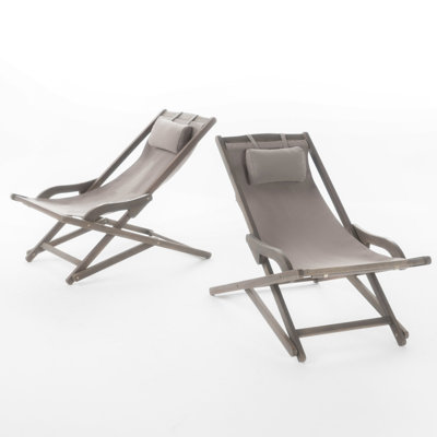 Fauteuil de plage Beach - gris (de 2) Merveilleux pour le plein air. 100% toile, coussin de confort attaché. Structure en bois. 40,96 po L, 33,63 po, l 25,82, p. 22,35 Chaise. 57. P, 26,75 8,25 47,93 W
