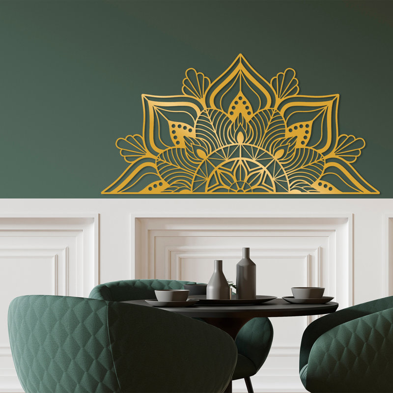 Décoration murale en métal, H 31 po x l 61 po x P 0,06 po, Or