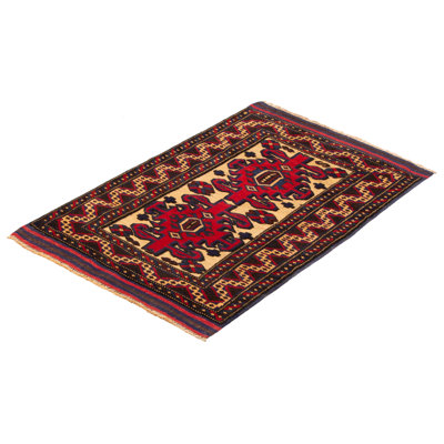 Tapis rouge tadjik 2 pi 11 po x 4 pi 6 po