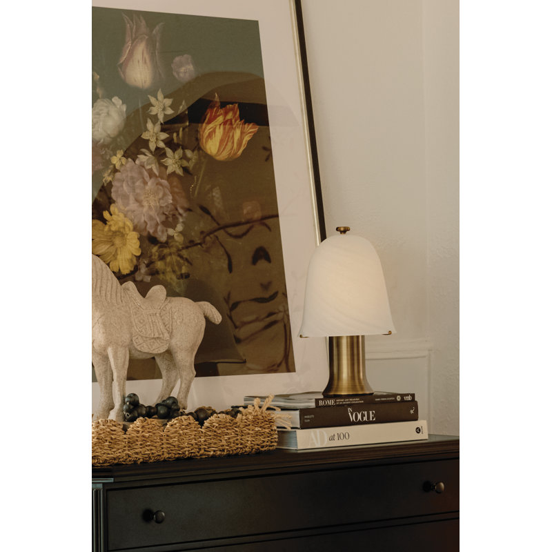 Kipps Rechargeable Table Lamp