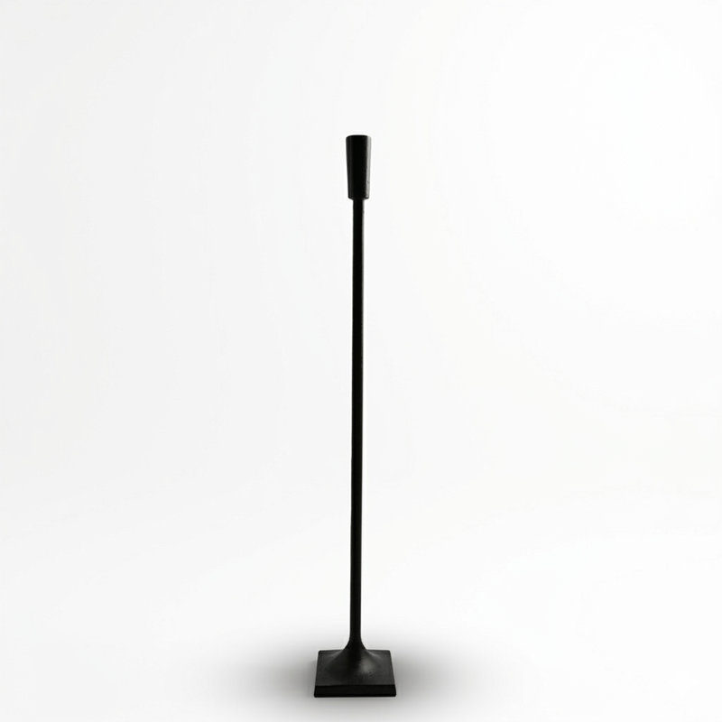 Bougeoir noir à base carrée, H 27,56 po x l 3,9 po x P 3,9 po