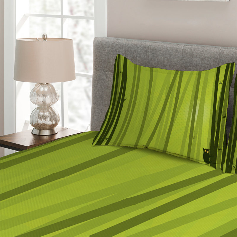 Eclectic Polyester Coverlet, King Bedspread + 2 Shams