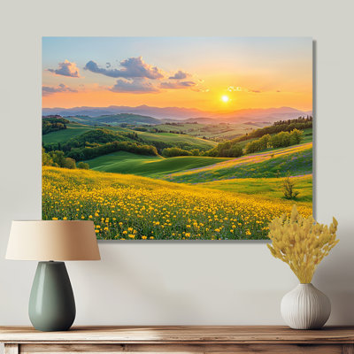 «Countryside Rolling Hills At Golden Hour I» - campagne imprimée sur métal