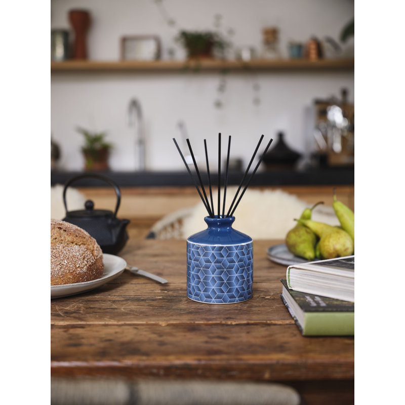 Fired Earth Reed Diffuser Ceramic Assam and White Cedar