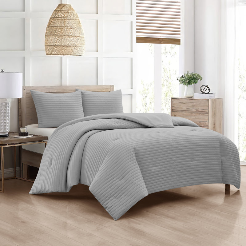 Ensemble d'édredon en polyester Felicia, Édredon pour très grand lit + 2 très grandes ta, Gris