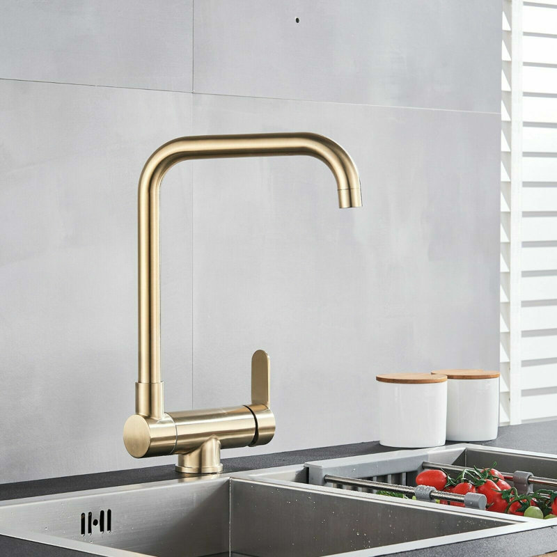 Fairmont Park Abdihafid Kitchen Faucet