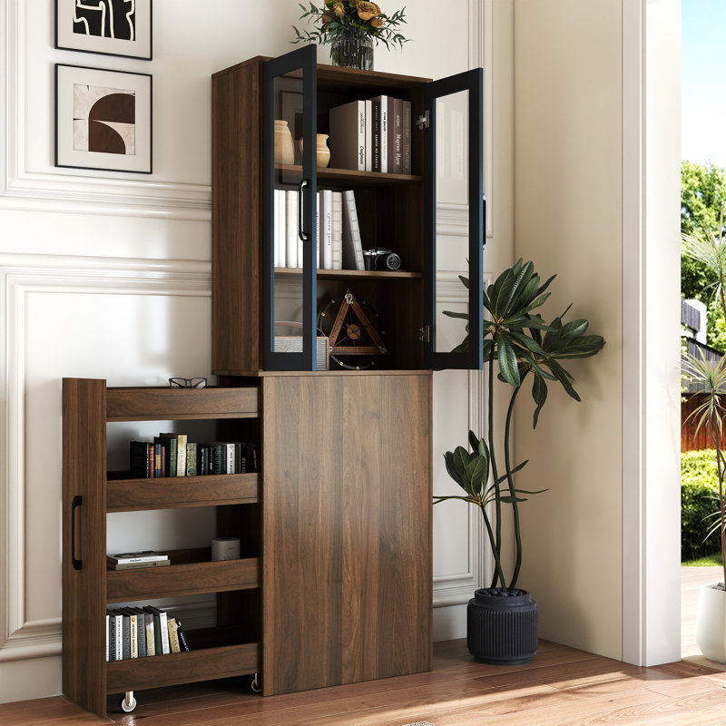 Armoire de rangement 70,87 "avec portes en verre et tablettes coulissantes Alice, Noyer